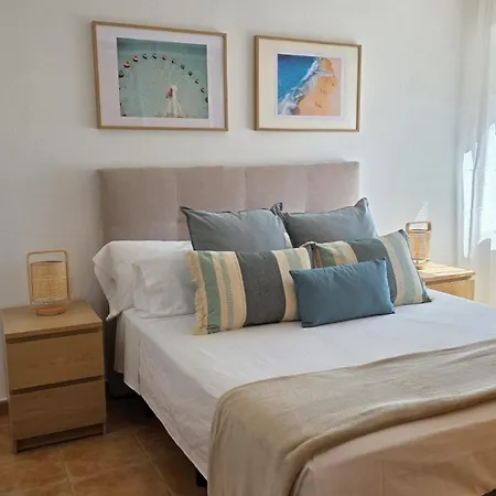 Daire Albir Holidays Font Rotja